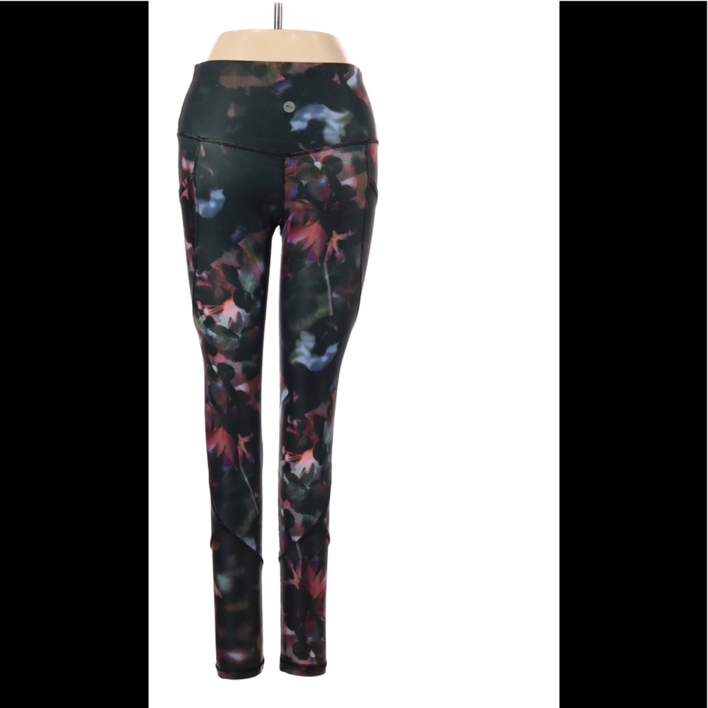 NWT Nice brand new workout pants